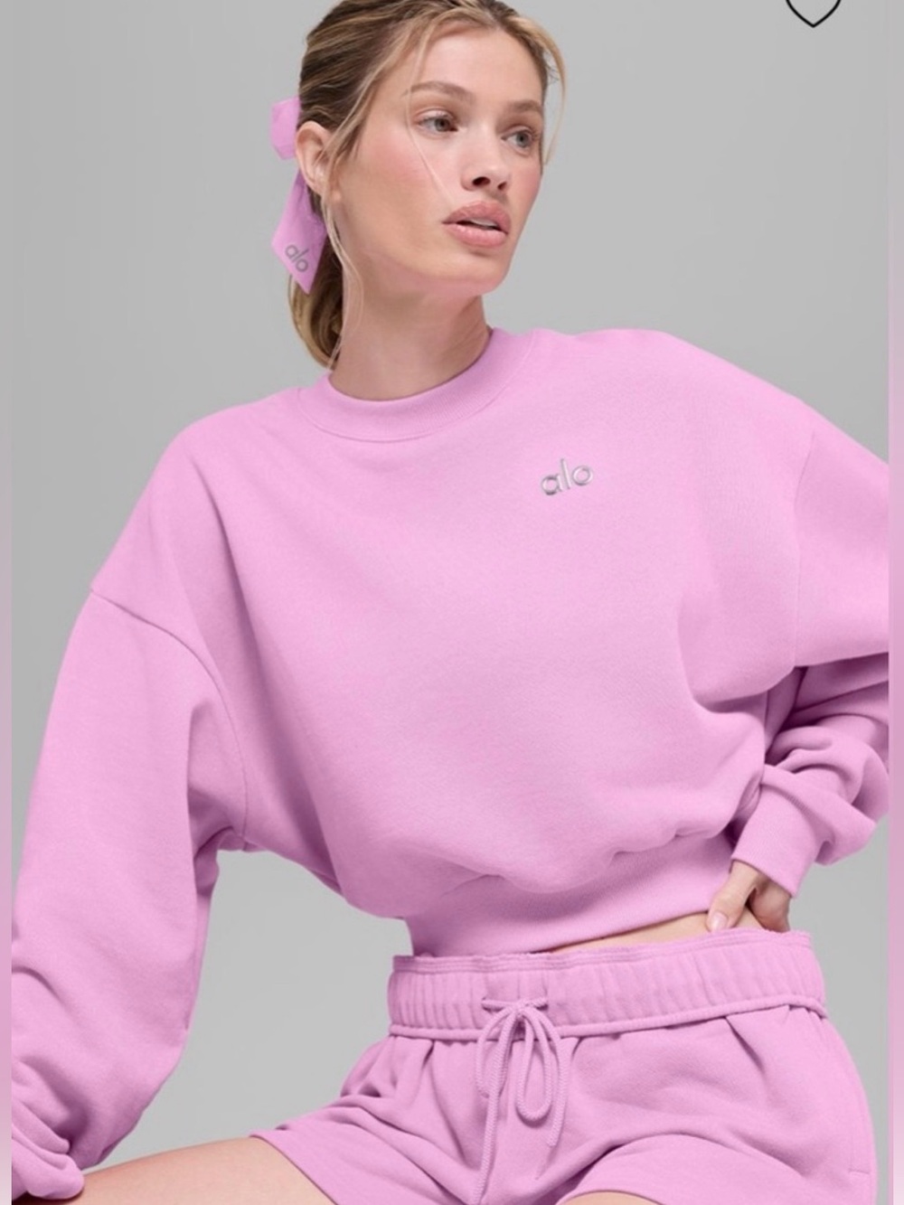 Alo NWT Cropped Accolade Crewneck Candy Heart Pink Size S